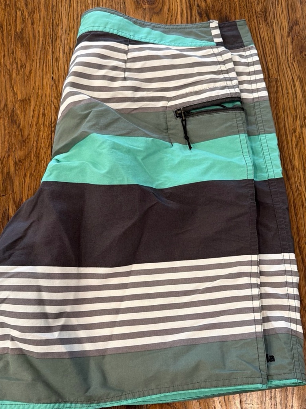 Patagonia Striped Board Shorts in Green & Black Size 34